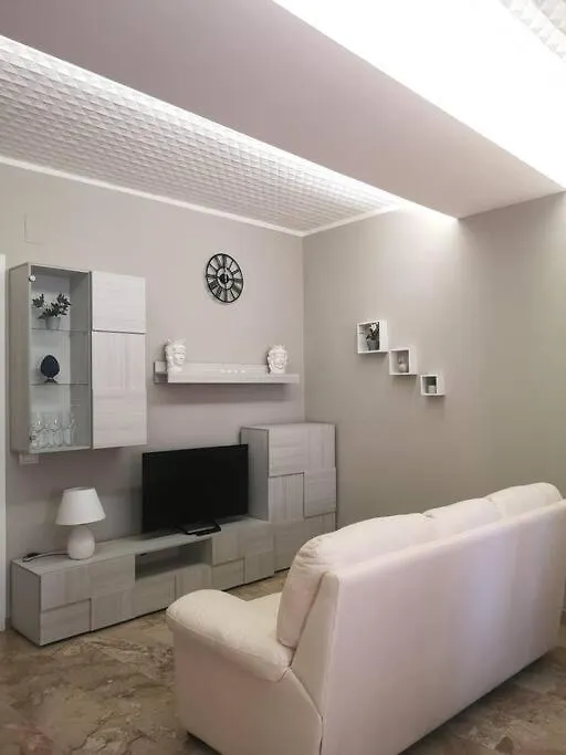 Apartment Montelepre Sweet Home Casa Vacanze